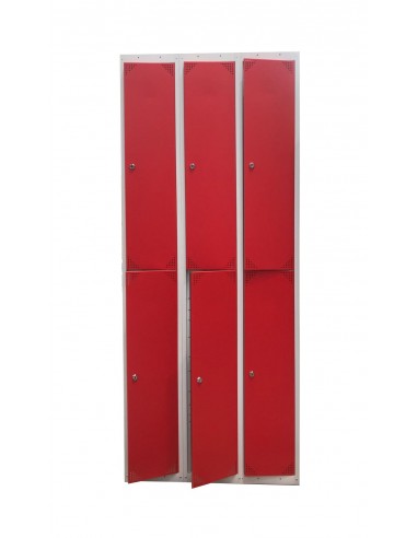Taquilla metálica de 6 puertas rojas en 3 módulos.